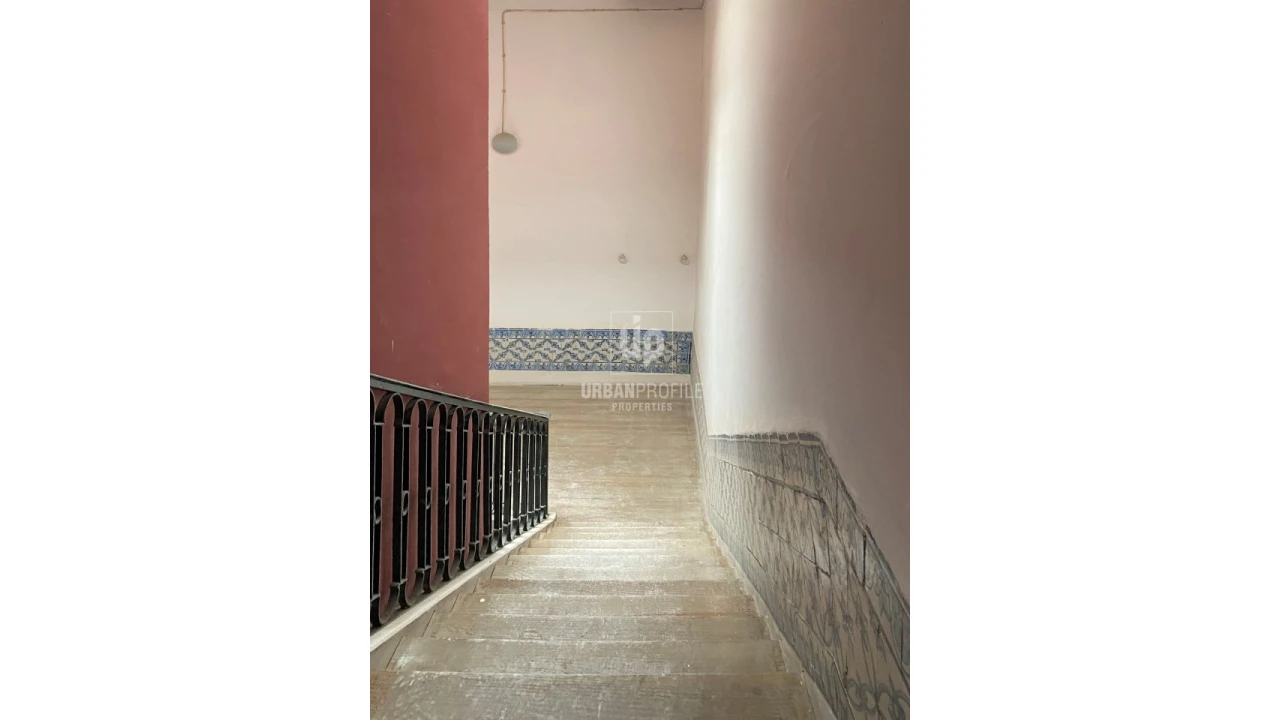 Apartamento T7 para Venda em Santa Maria Maior Foto 5