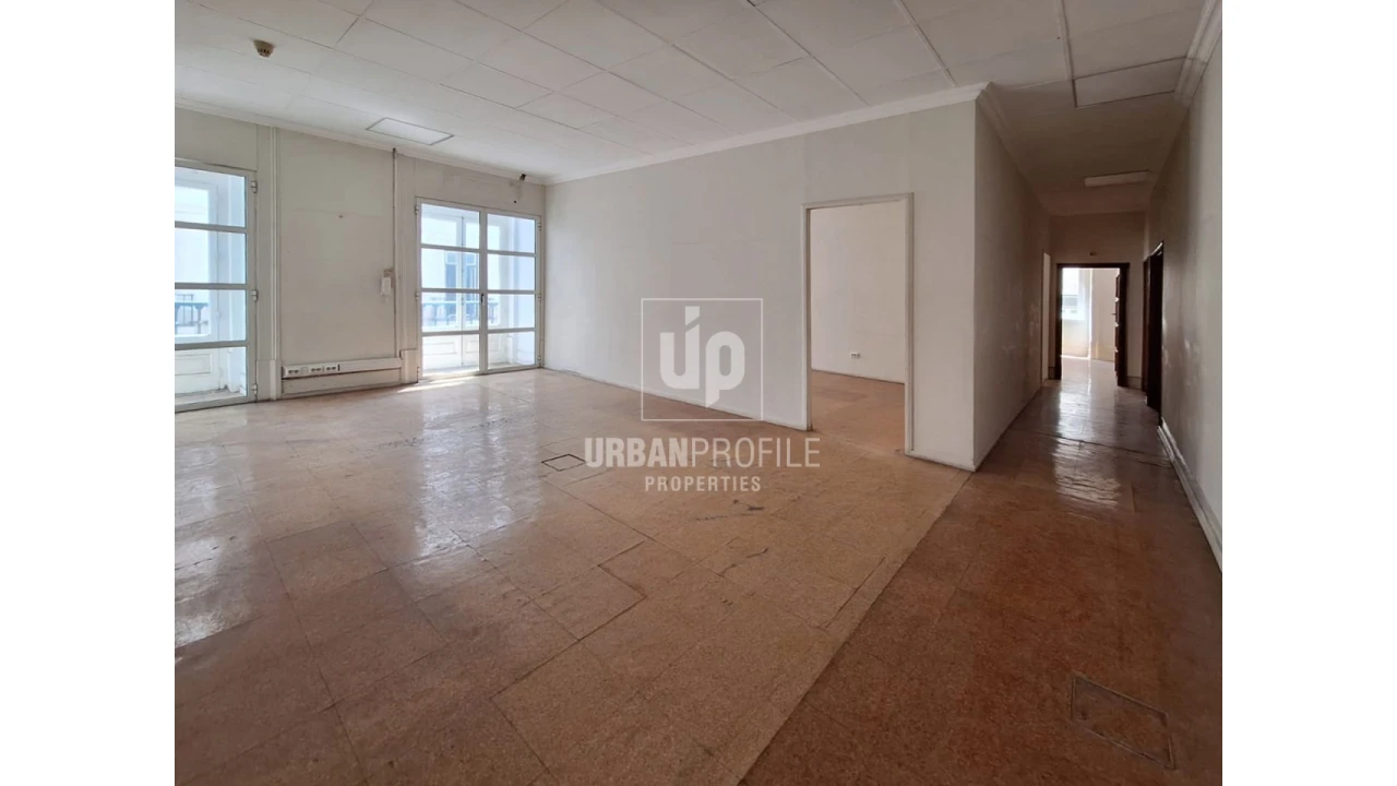 Apartamento T7 para Venda em Santa Maria Maior Foto 11