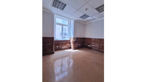 Apartamento T7 para Venda em Santa Maria Maior