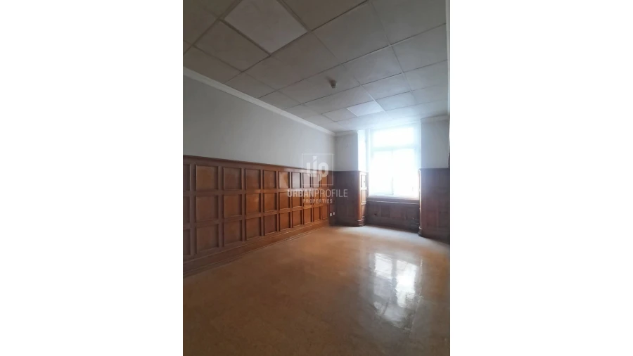 Apartamento T7 para Venda em Santa Maria Maior Foto 8