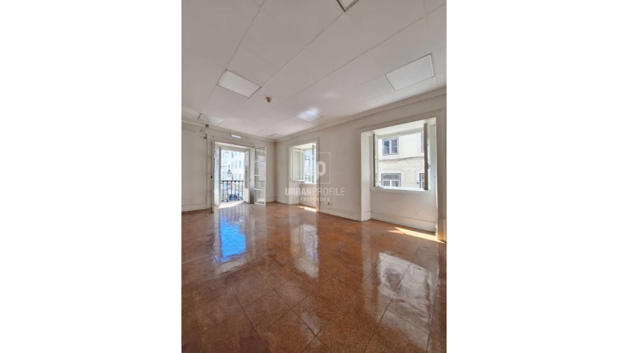 Apartamento T7 para Venda em Santa Maria Maior Foto 10