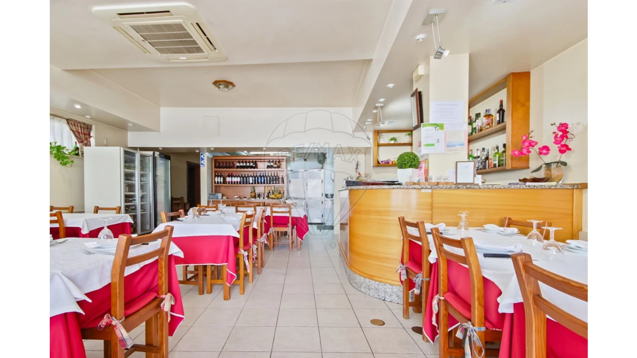 Negócio para Venda em Soure Foto 8