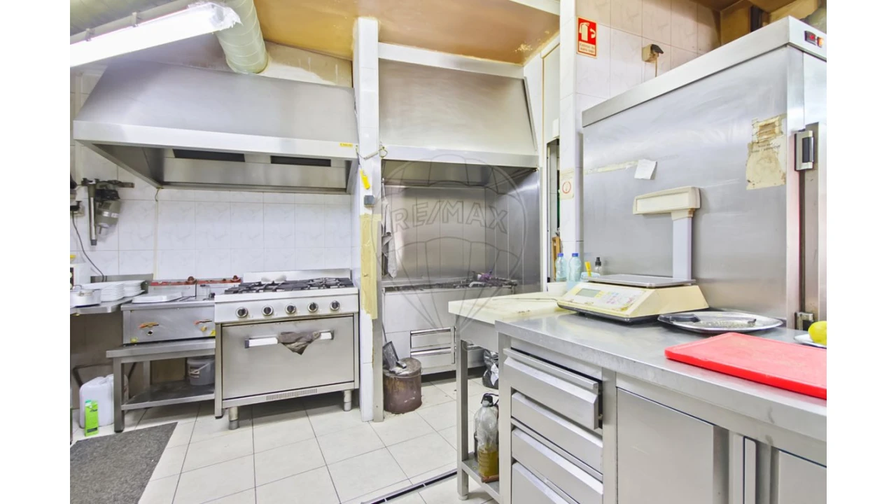 Negócio para Venda em Soure Foto 16