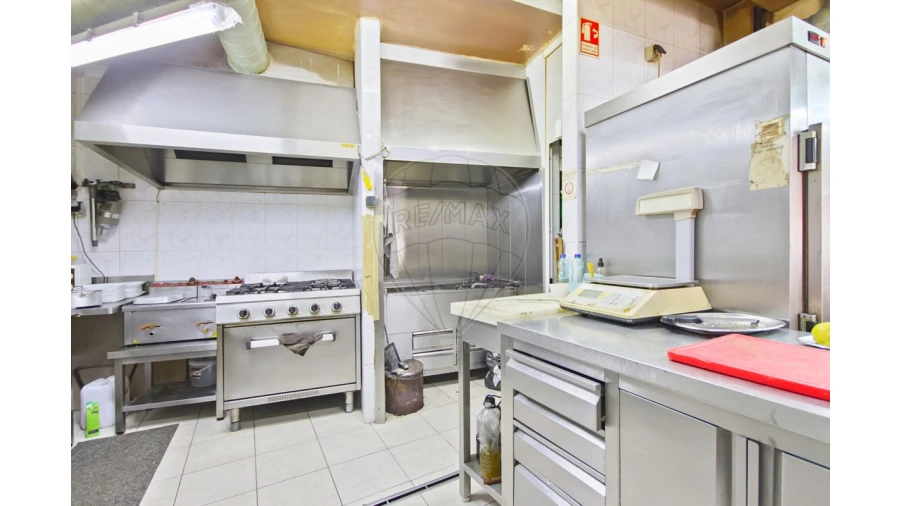 Negócio para Arrendamento em Soure Foto 16