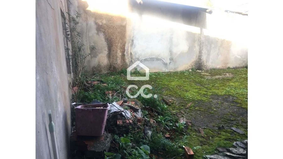 Moradia T2 para Venda em Barrancos Foto 8