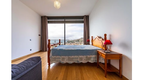 Moradia T3 para Venda em Funchal (Santa Maria Maior)