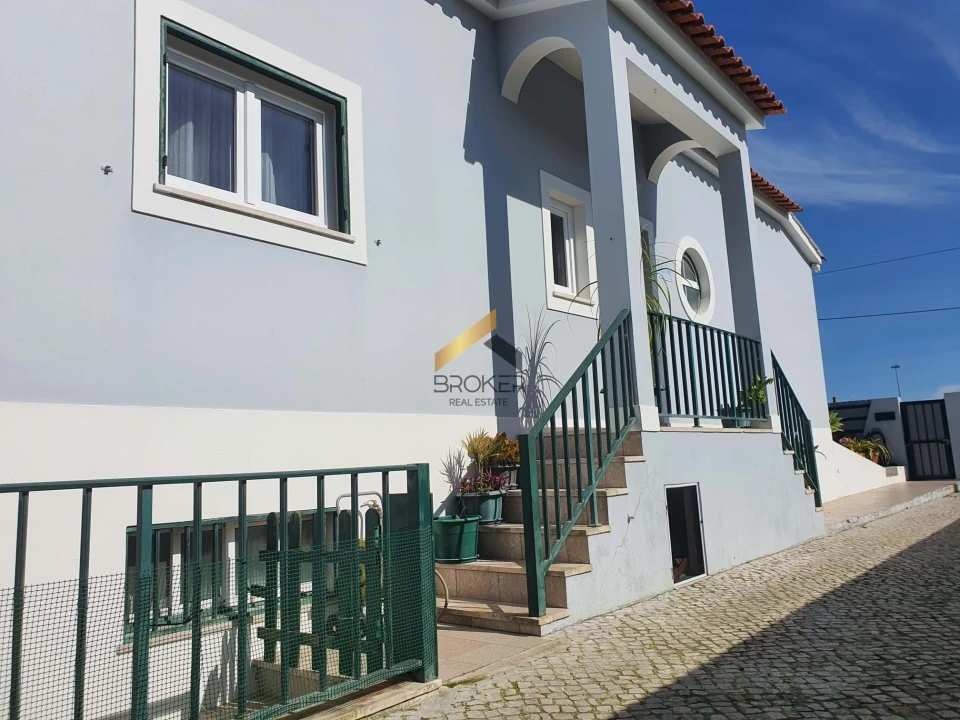 Moradia T4 para Venda em Palmela Foto 8
