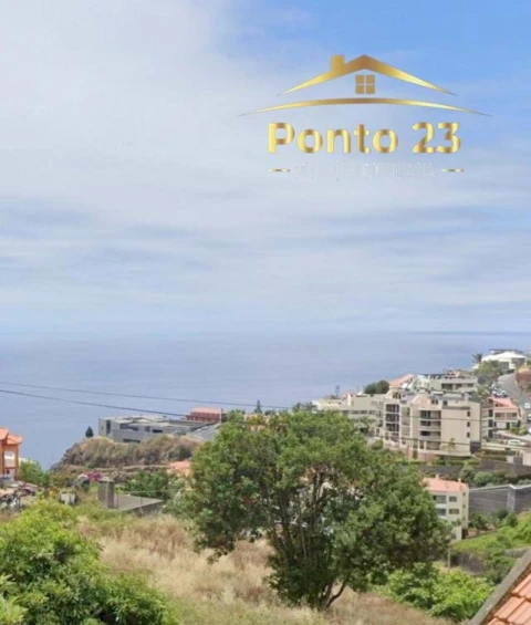 Terreno para Venda em Arco da Calheta