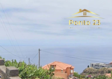 Terreno para Venda em Arco da Calheta