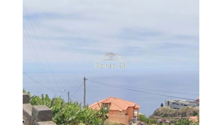 Terreno para Venda em Arco da Calheta Foto 4