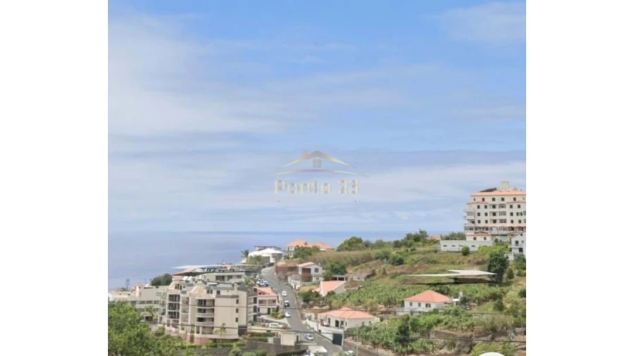 Terreno para Venda em Arco da Calheta Foto 6