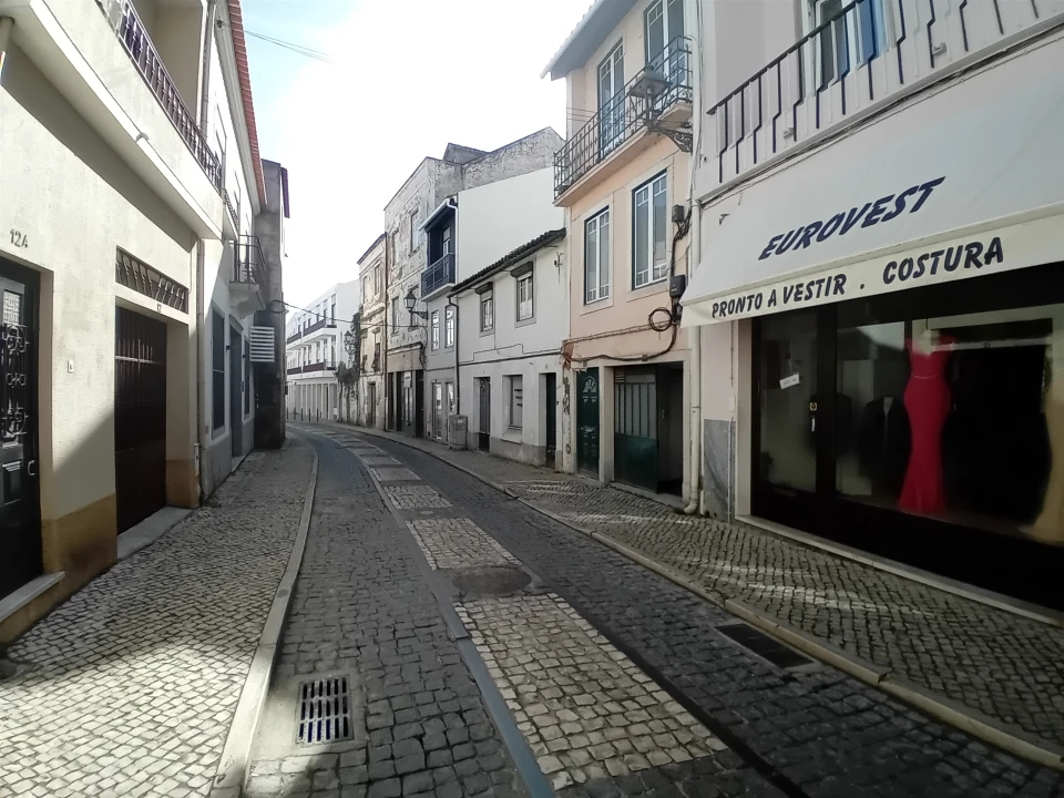 Loja para Venda em Torres Novas (Santa Maria, Salvador e Santiago) Foto 12