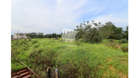 Terreno para Venda em Silves