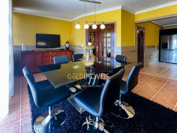 Moradia T4 para Venda em Fornos Foto 13