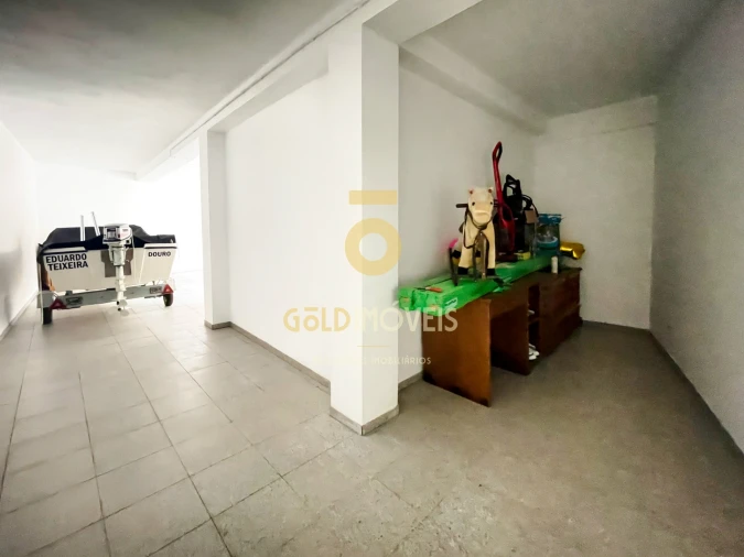 Moradia T4 para Venda em Fornos Foto 35