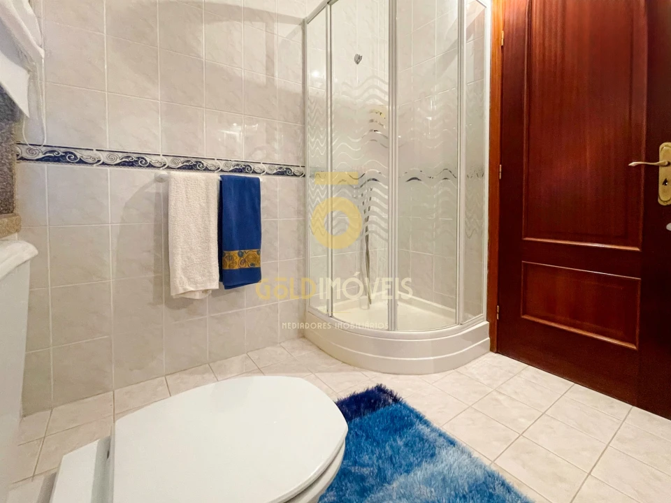 Moradia T4 para Venda em Fornos Foto 28