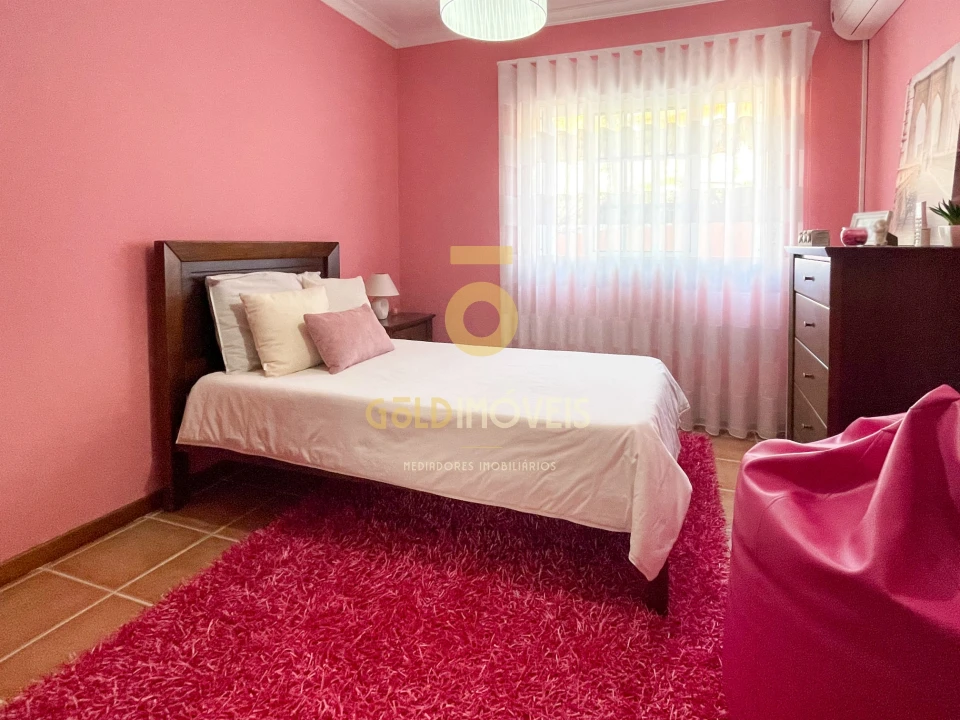 Moradia T4 para Venda em Fornos Foto 48