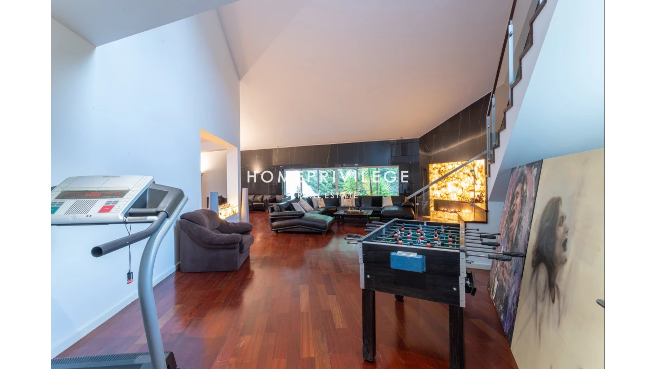 Moradia T5 para Venda em Foz do Sousa e Covelo Foto 11