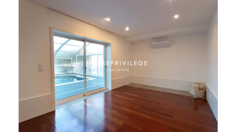 Moradia T5 para Venda em Foz do Sousa e Covelo Foto 21