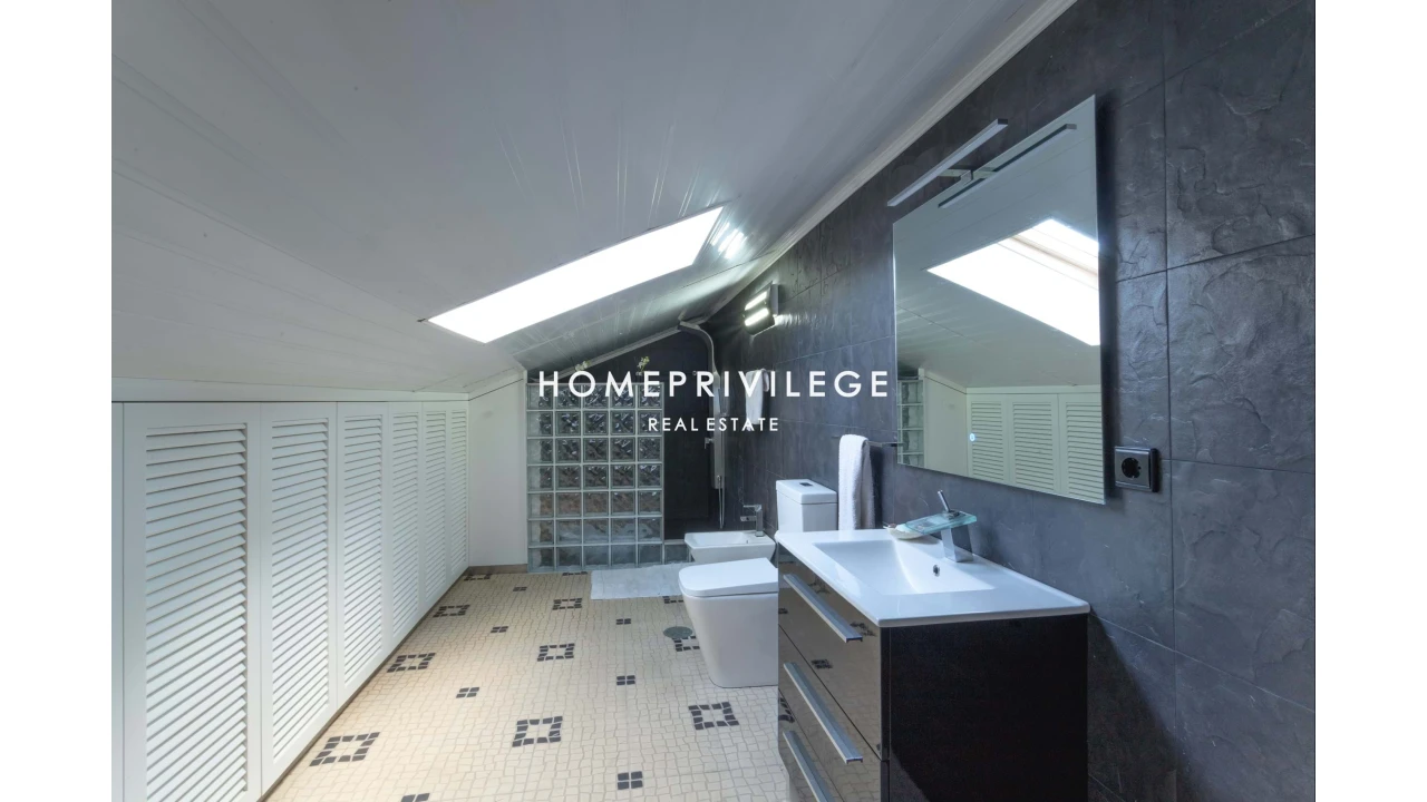 Moradia T5 para Venda em Foz do Sousa e Covelo Foto 33