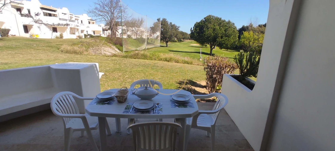 Apartamento T2 para Arrendamento em Albufeira e Olhos de Água Foto 43