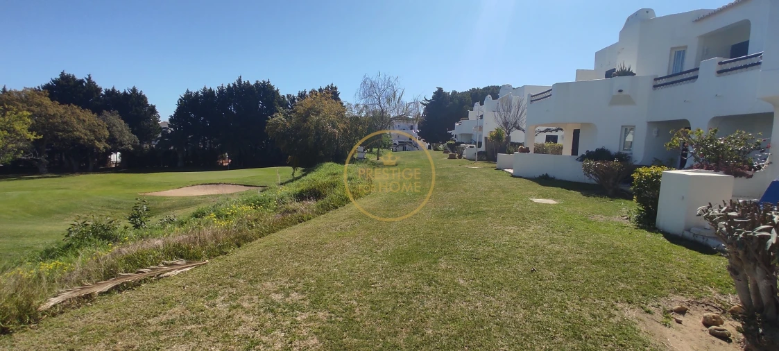 Apartamento T2 para Arrendamento em Albufeira e Olhos de Água Foto 3