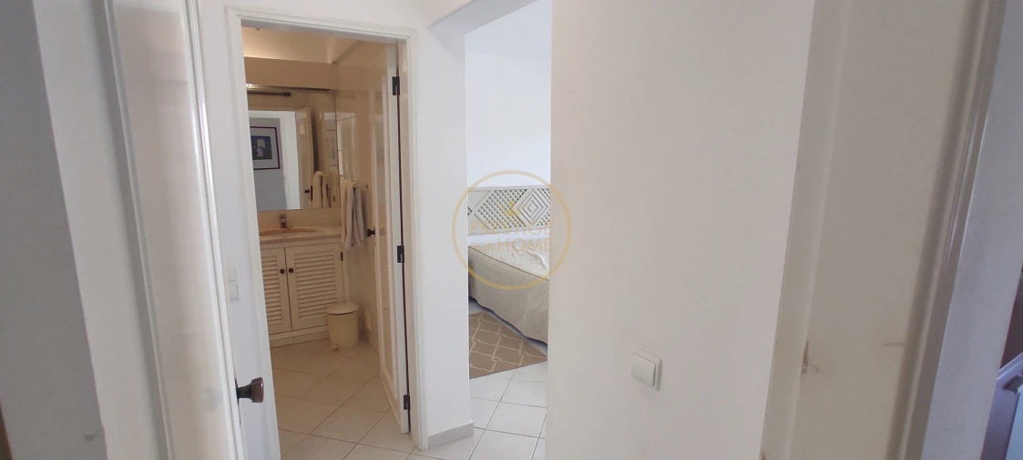 Apartamento T2 para Arrendamento em Albufeira e Olhos de Água Foto 19