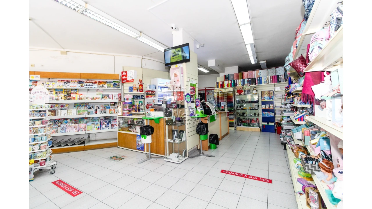 Negócio para Trespasse em Santa Iria de Azoia, São João da Talha e Bobadela Foto 5