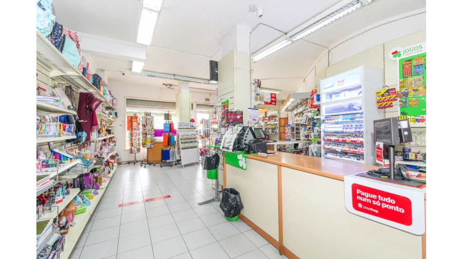 Negócio para Trespasse em Santa Iria de Azoia, São João da Talha e Bobadela Foto 7