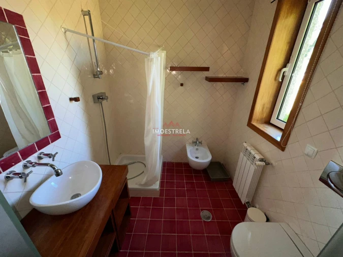 Moradia T3 para Venda em Carragozela e Várzea de Meruge Foto 15