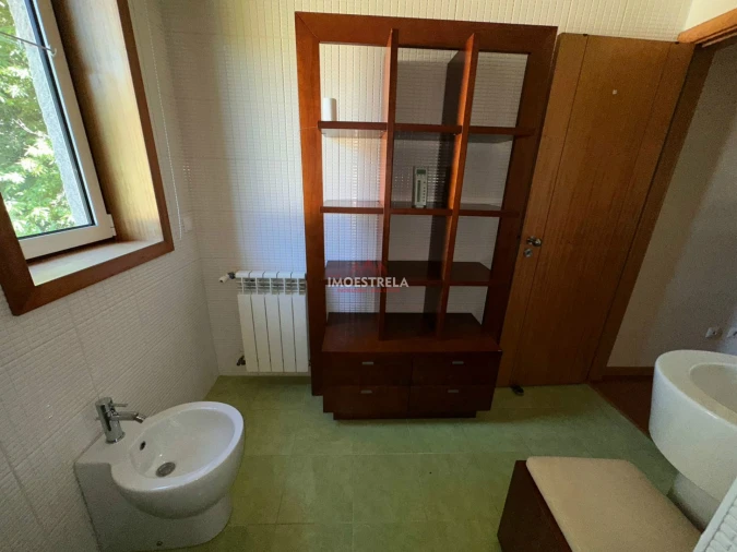 Moradia T3 para Venda em Carragozela e Várzea de Meruge Foto 14