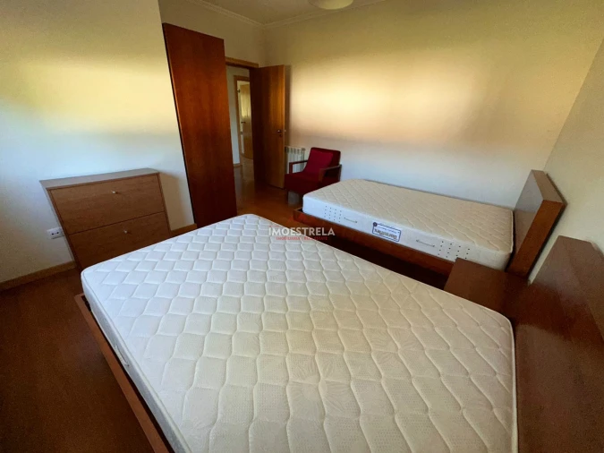 Moradia T3 para Venda em Carragozela e Várzea de Meruge Foto 11