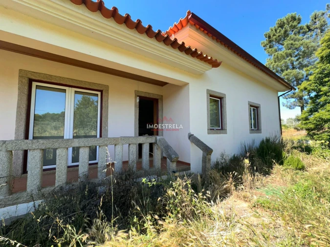 Moradia T3 para Venda em Carragozela e Várzea de Meruge Foto 5