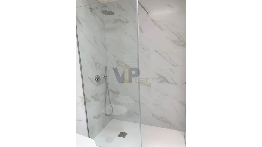 Moradia T4 para Venda em Custóias, Leça do Balio e Guifões Foto 9