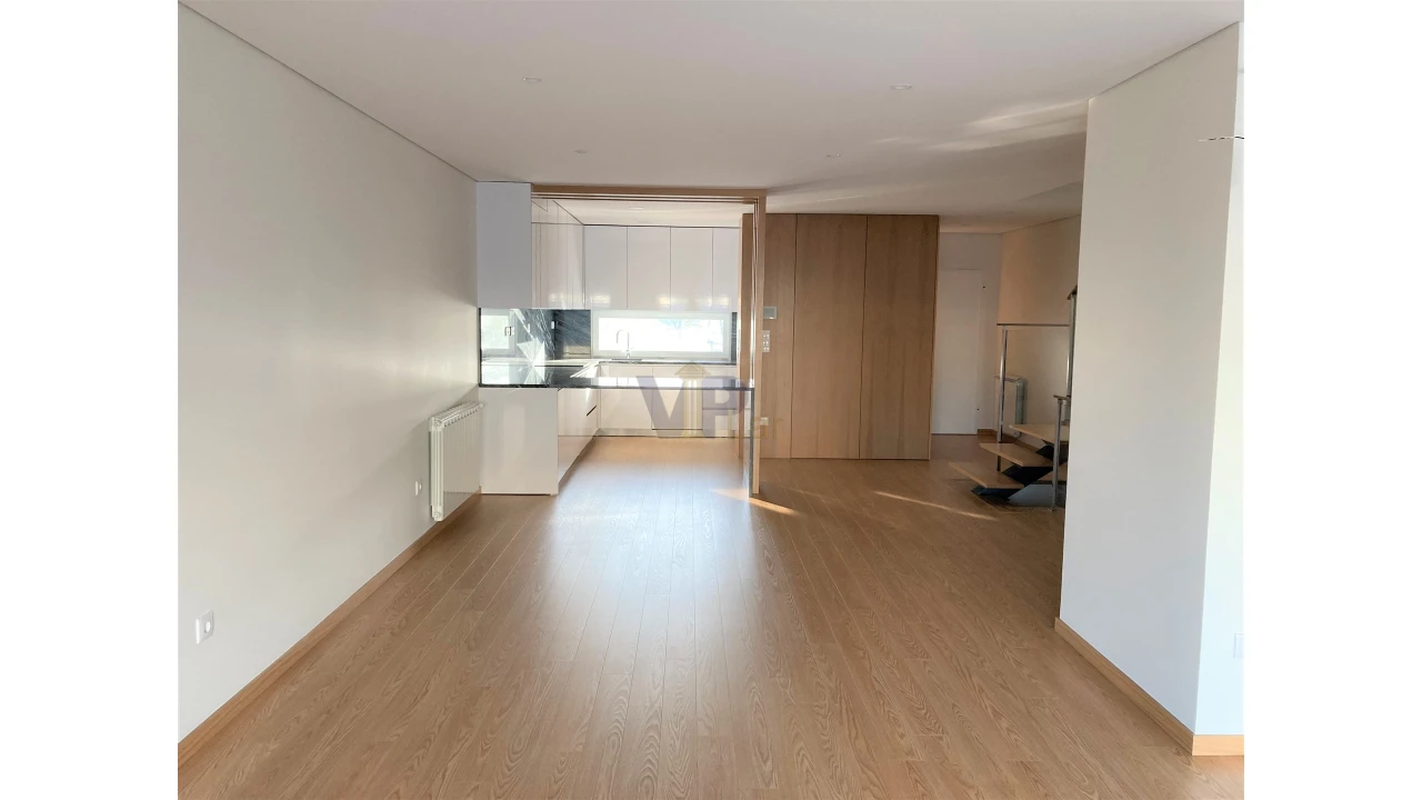 Moradia T4 para Venda em Custóias, Leça do Balio e Guifões Foto 2