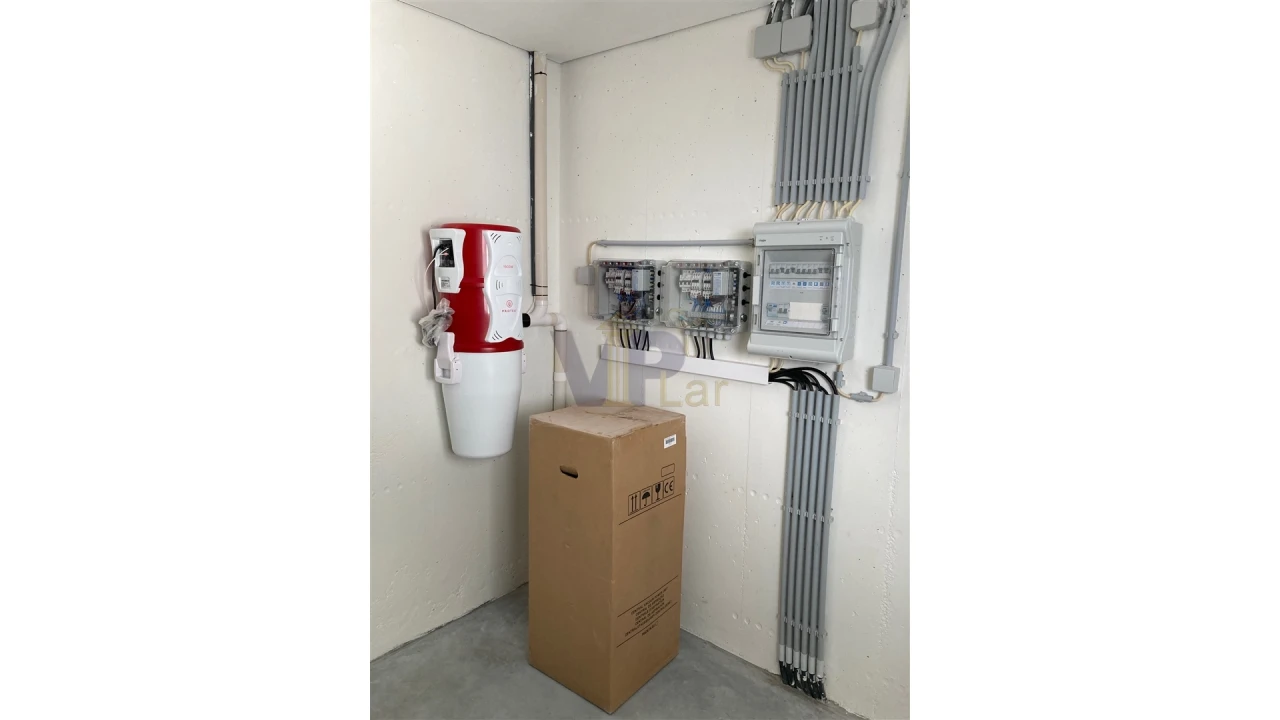 Moradia T4 para Venda em Custóias, Leça do Balio e Guifões Foto 13