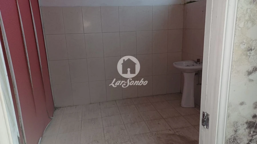 Armazém para Venda em Cristelos, Boim e Ordem Foto 18