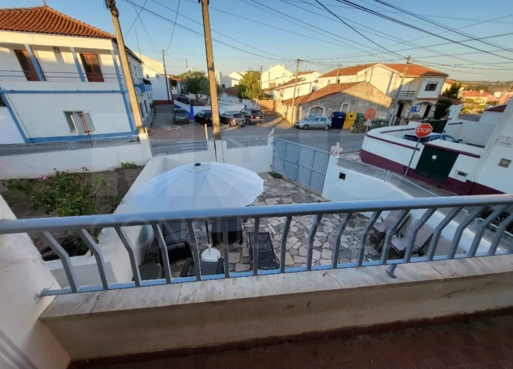 Moradia T3 para Venda em Santa Maria, São Pedro e Sobral da Lagoa Foto 9