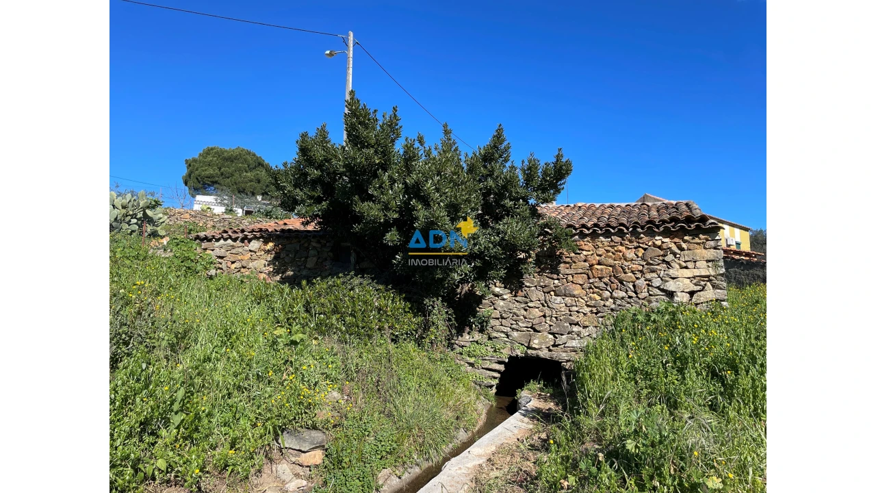 Quinta para Venda em Penha Garcia Foto 5