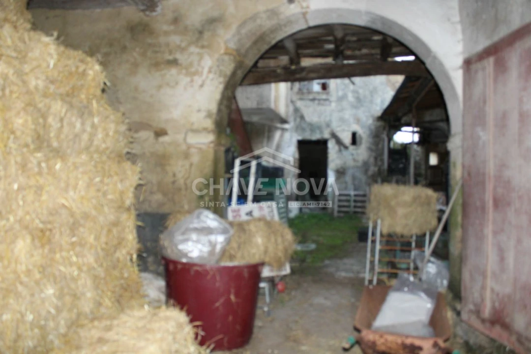 Quinta T4 para Venda em Arcozelo Foto 4