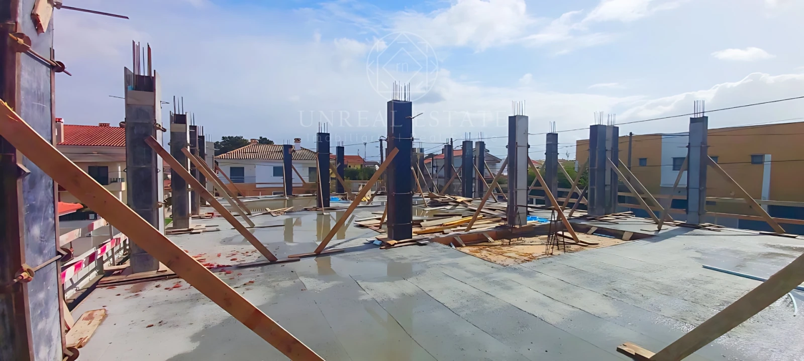 Moradia T4 para Venda em Fernao Ferro Foto 20