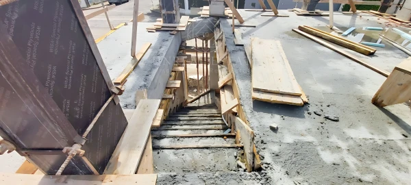 Moradia T4 para Venda em Fernao Ferro