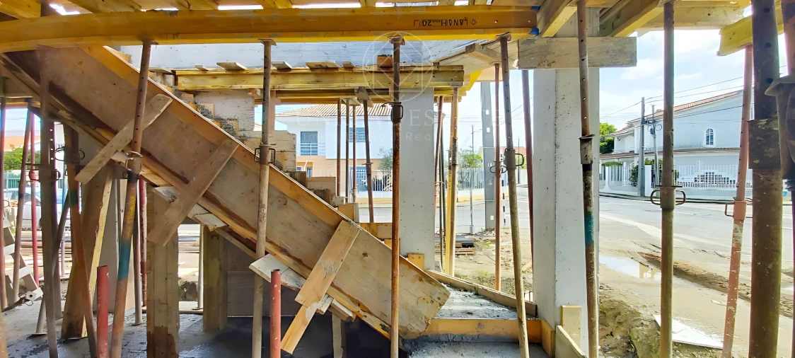 Moradia T4 para Venda em Fernao Ferro Foto 16