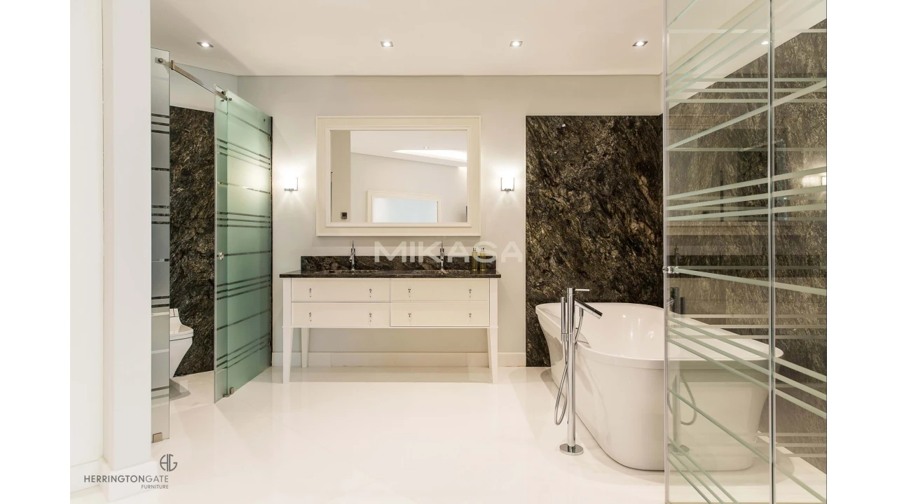 Moradia T5 para Venda em Budens Foto 42