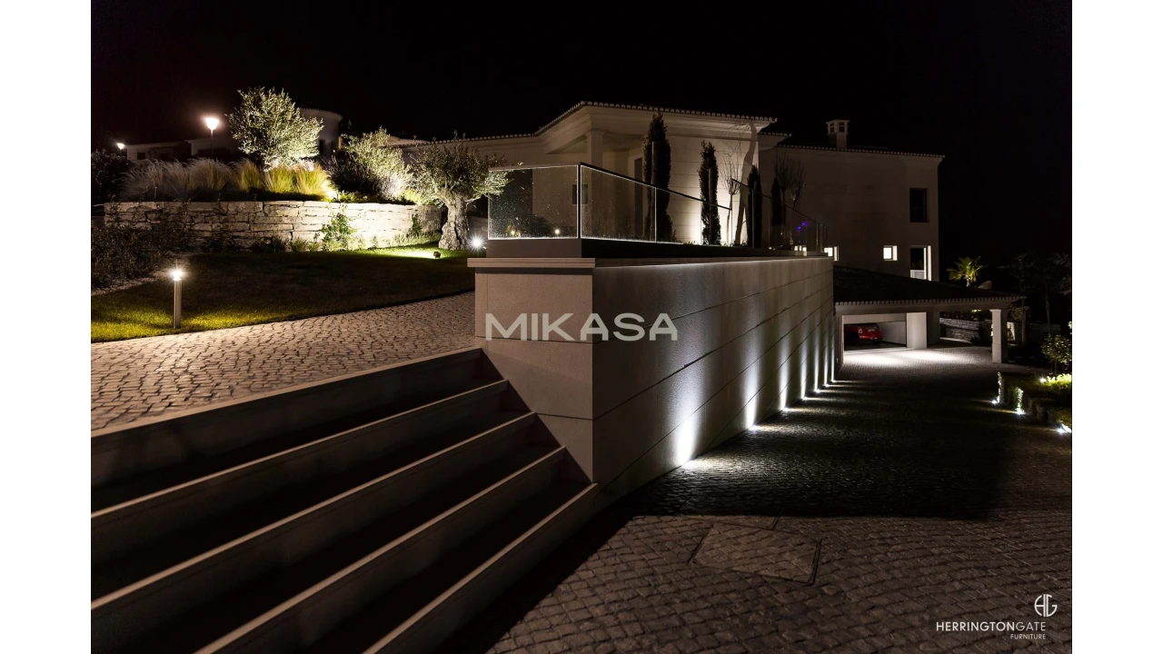 Moradia T5 para Venda em Budens Foto 69