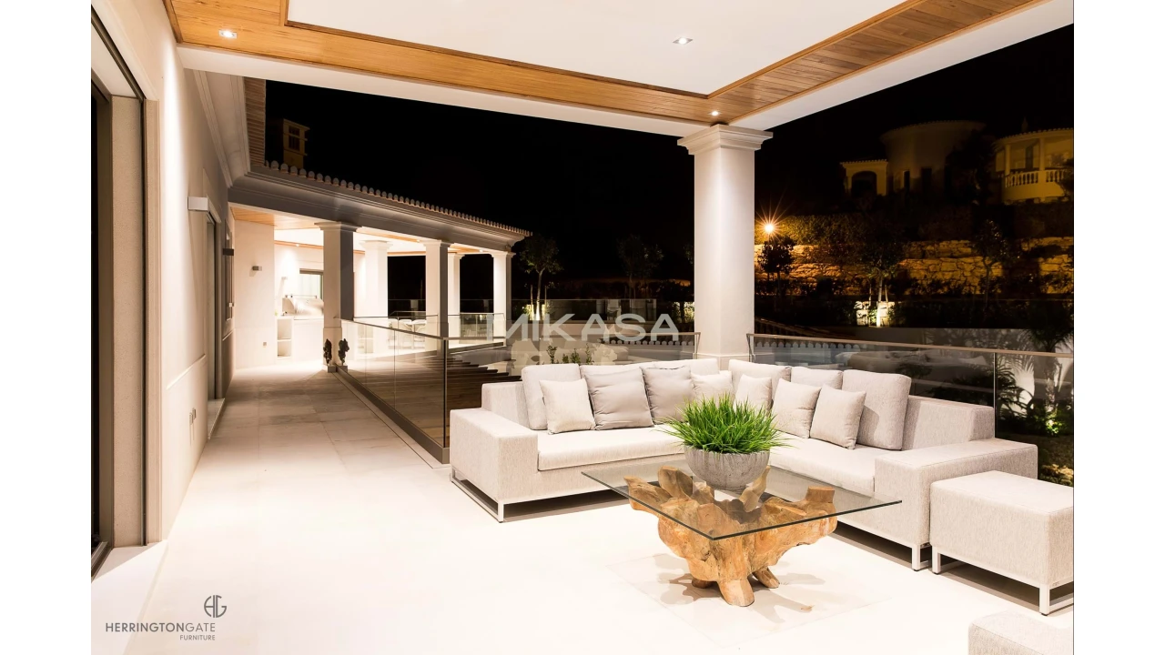 Moradia T5 para Venda em Budens Foto 67