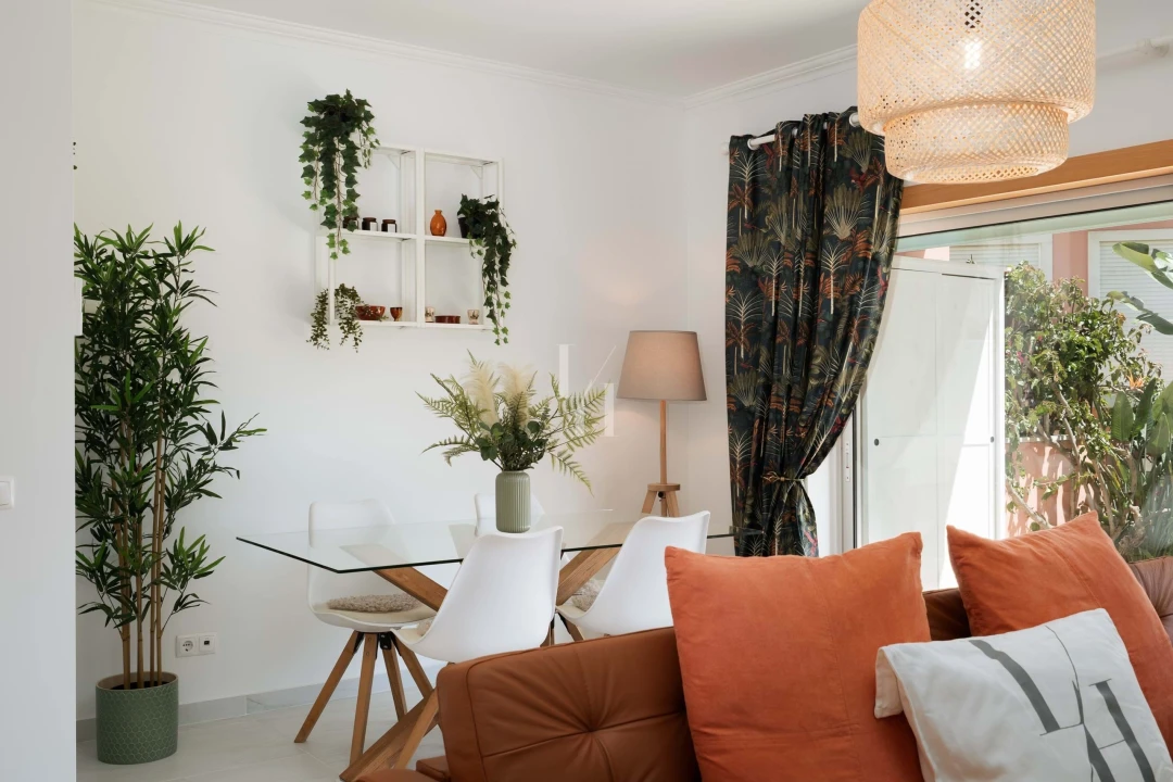 Apartamento T2 para Arrendamento férias em Quarteira Foto 31