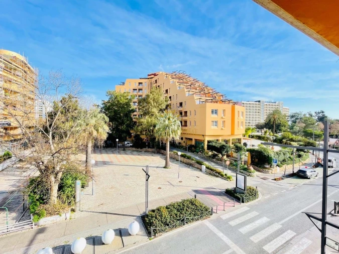 Apartamento para Venda em Quarteira Foto 19