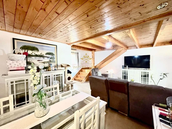 Apartamento para Venda em Quarteira
