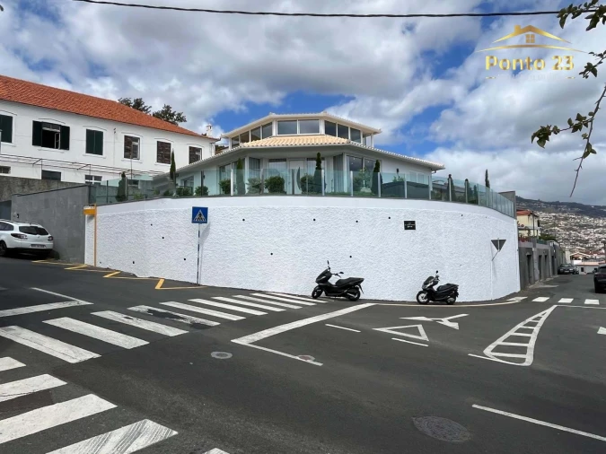 Moradia T3 para Venda em Santo Antonio Foto 25